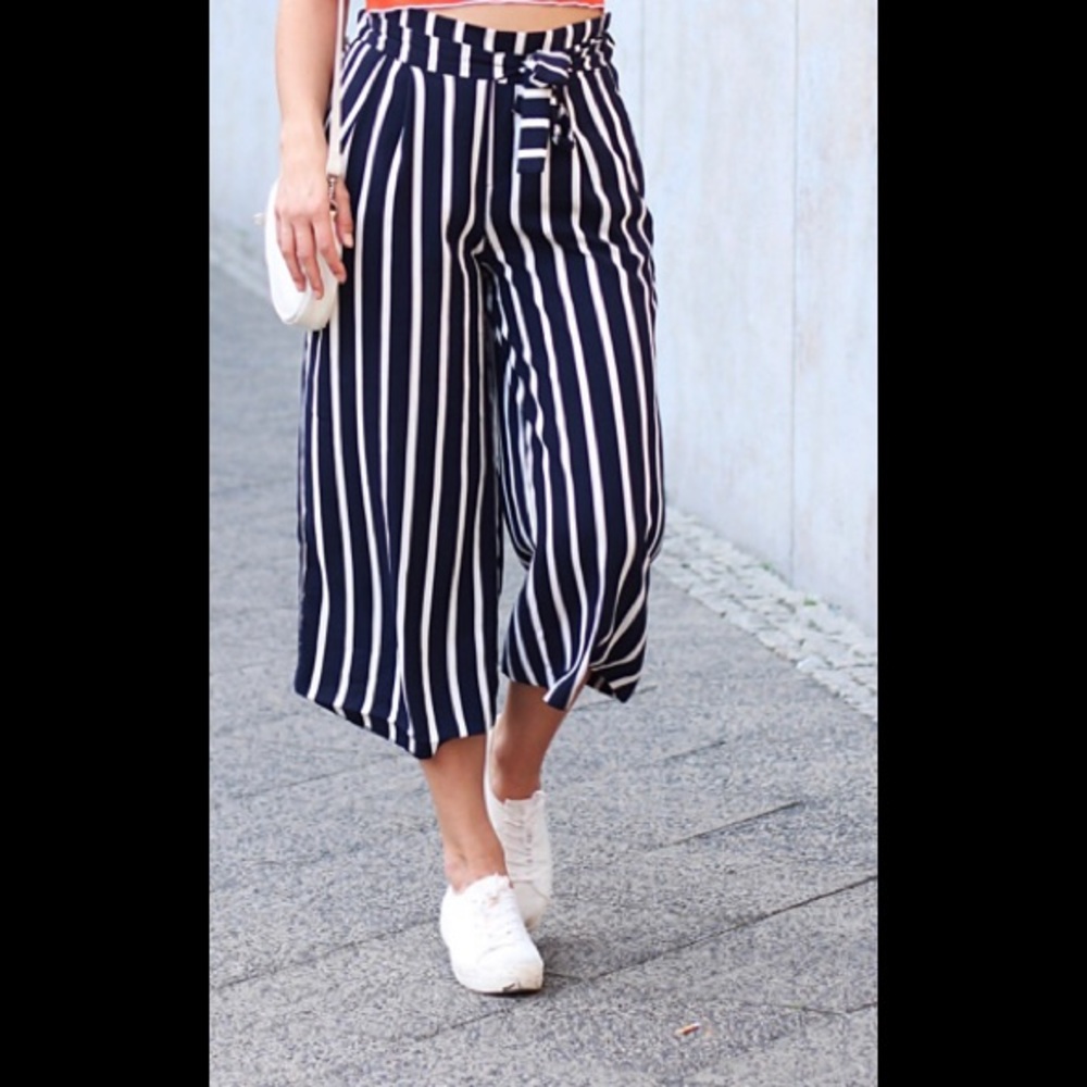 Zara | Paper-bag Culottes- Wide leg pants